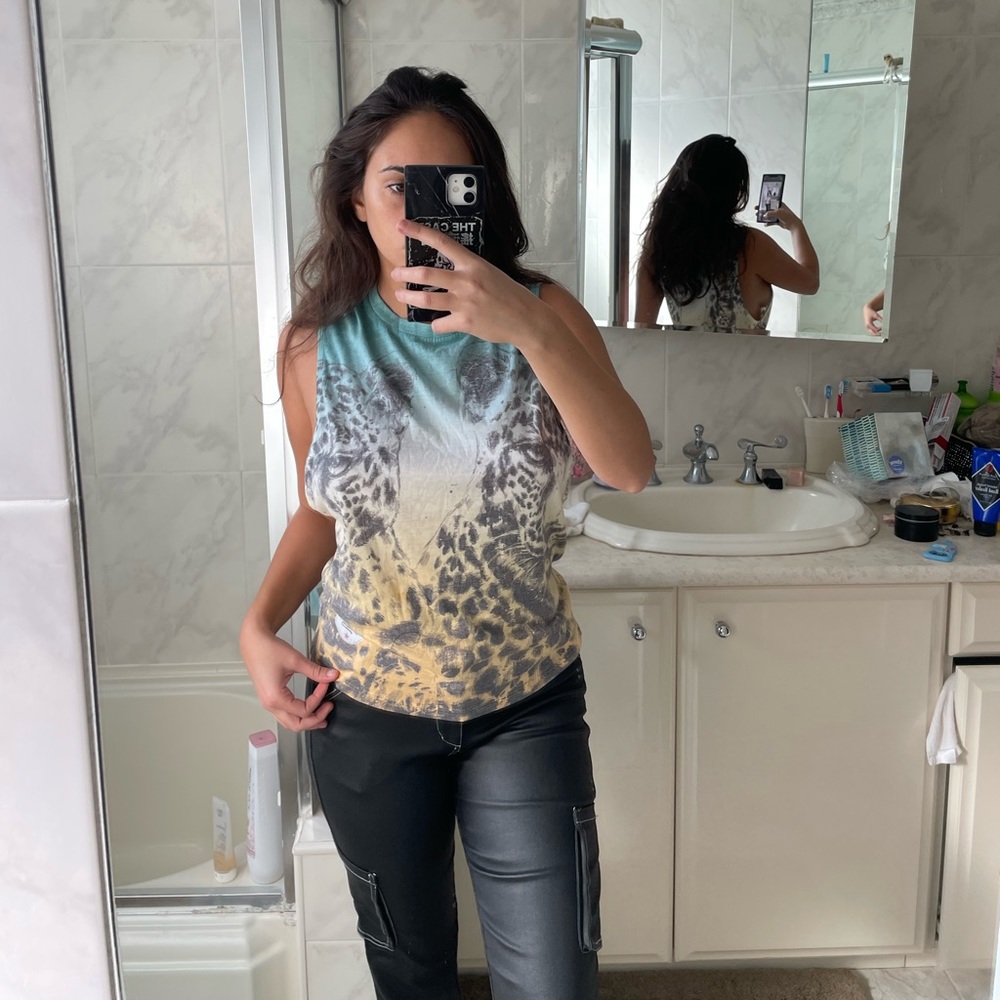 UNDERSTAR TIGER TEE